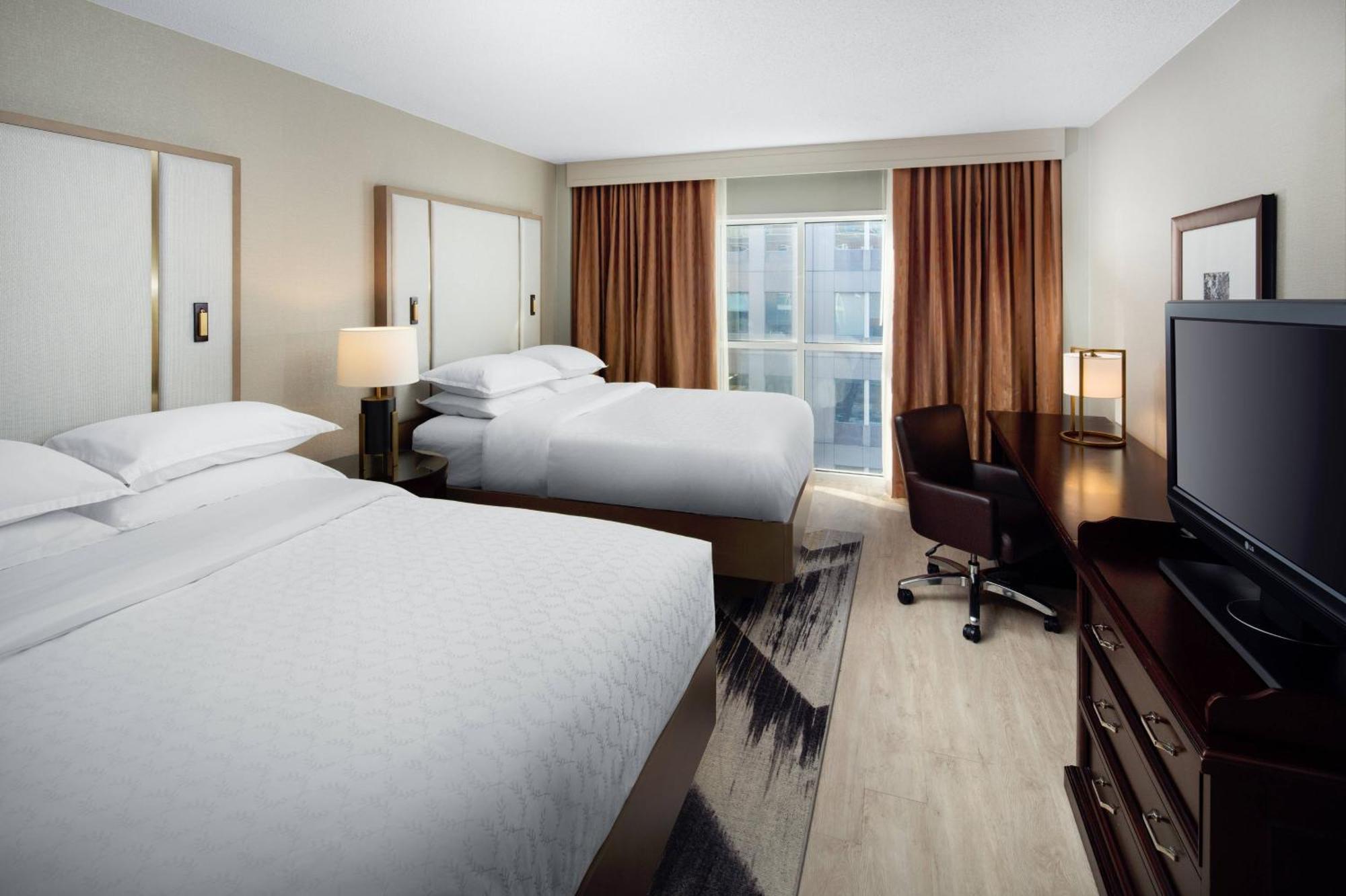 Sheraton Raleigh Hotel Exterior foto