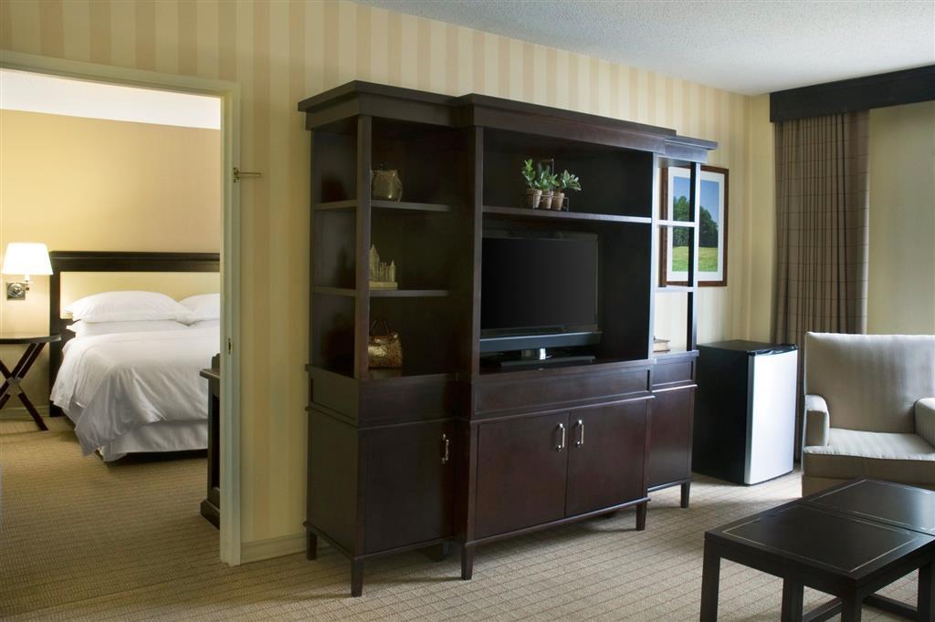 Sheraton Raleigh Hotel Zimmer foto