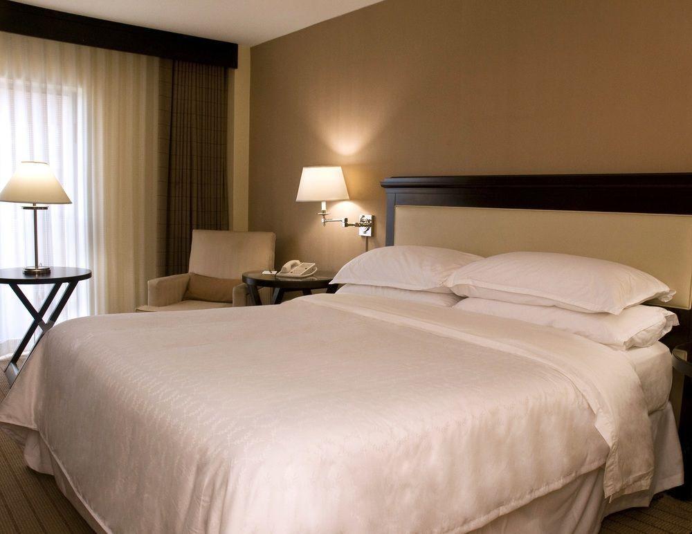 Sheraton Raleigh Hotel Exterior foto