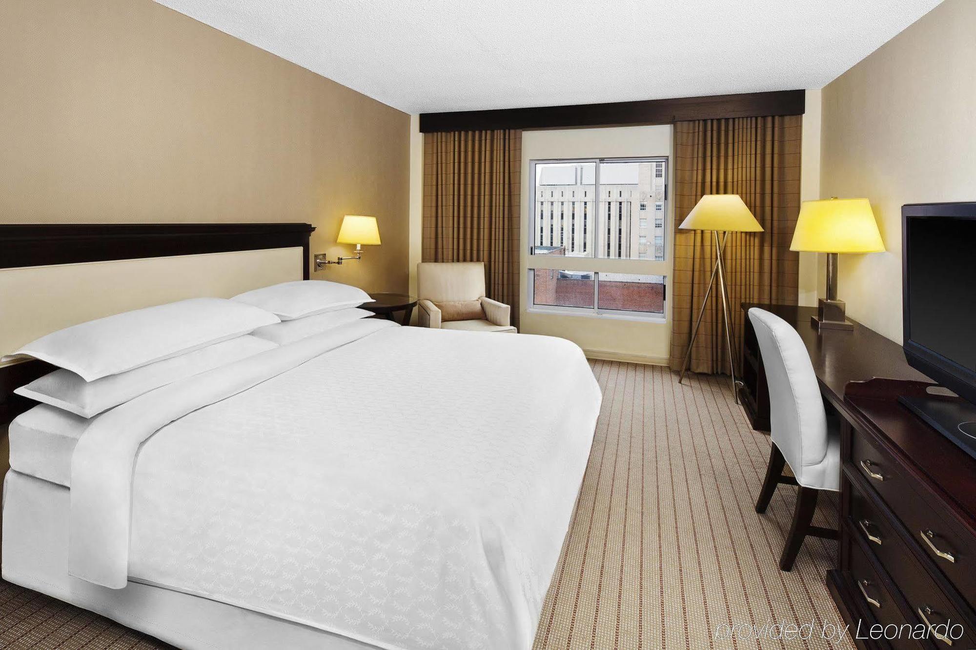 Sheraton Raleigh Hotel Exterior foto